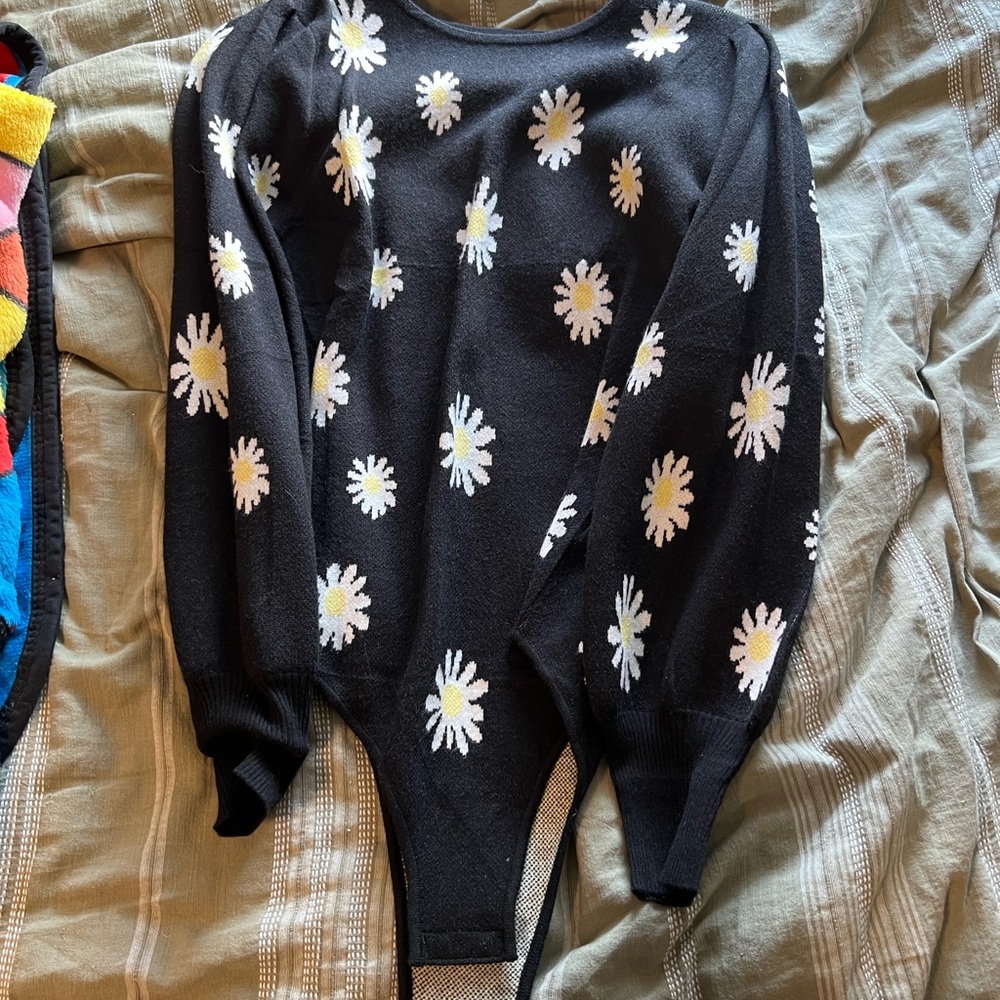 Black Floral Women's BodySuit Sweater